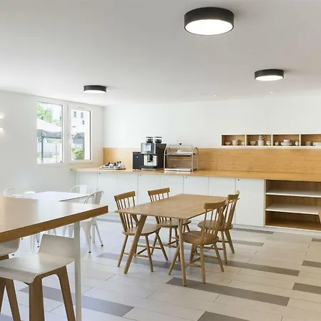 Apartahotel Citadines Antigone 3*