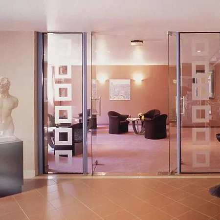 Apartahotel Citadines Antigone 3*