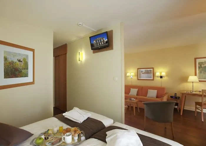 Apartahotel Citadines Antigone 3*