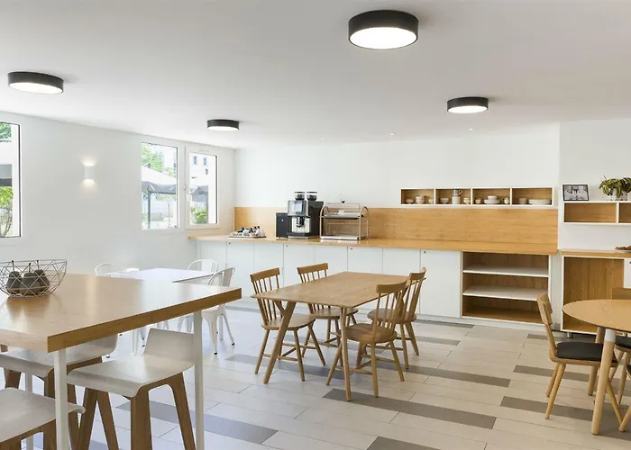 Apartahotel Citadines Antigone 3*