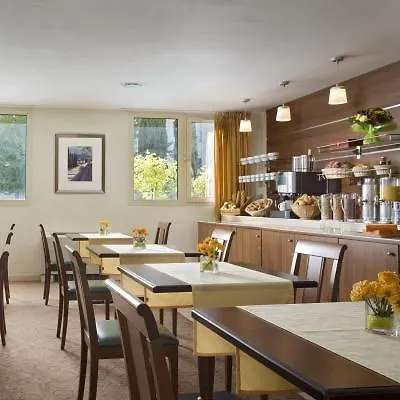 Citadines Antigone 3*