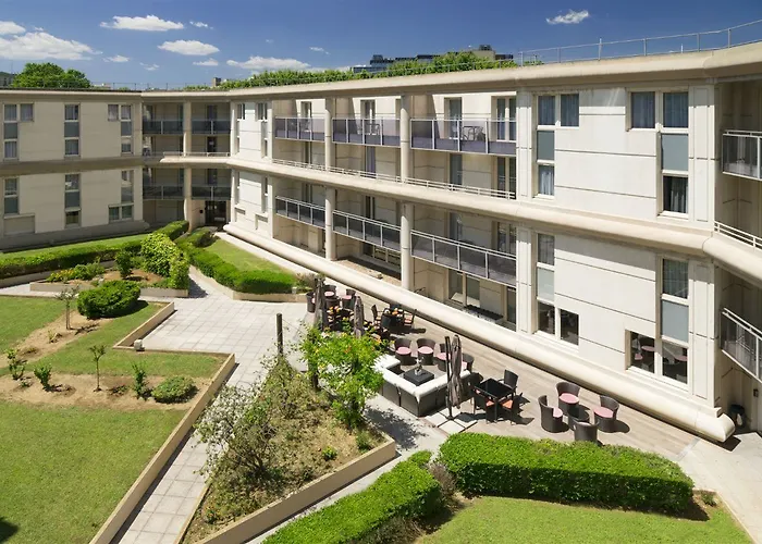 Citadines Antigone 3*