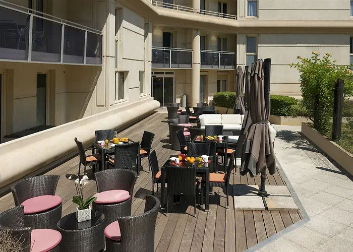 Citadines Antigone 3*